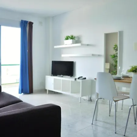 Comodoro Apartmanhotel